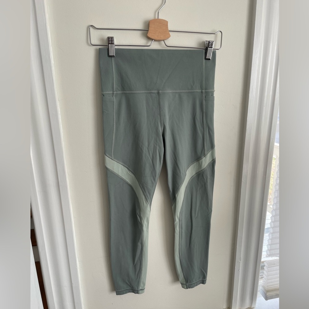 Athleta Leggings